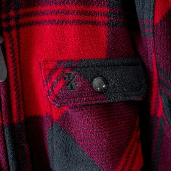 IZOD LUXURY SPORT VINTAGE MEN Sz L JACKET RED BUFFALO CHECK PLAID FLEECE SHERPA - Picture 5 of 8